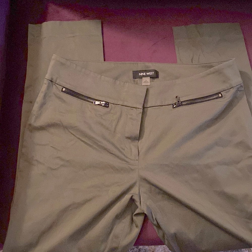 Nine West olive work pants size 6